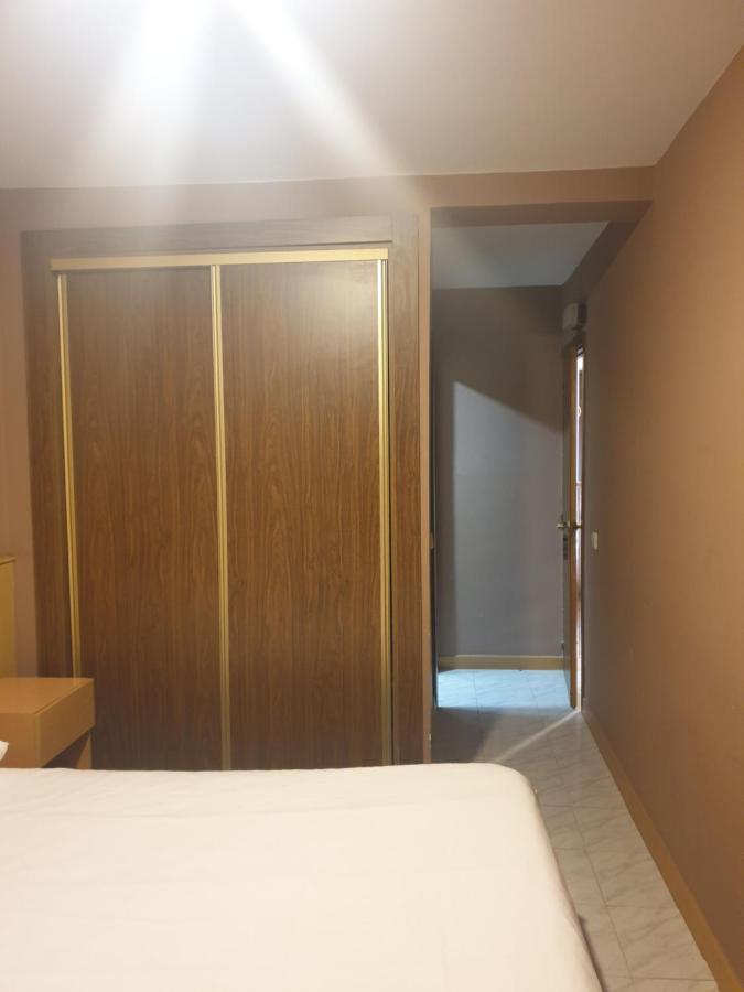 Hostal El Descanso Мадрид Екстер'єр фото